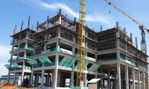 Matriks Perbandingan Prosedur Perijinan Bangunan Gedung