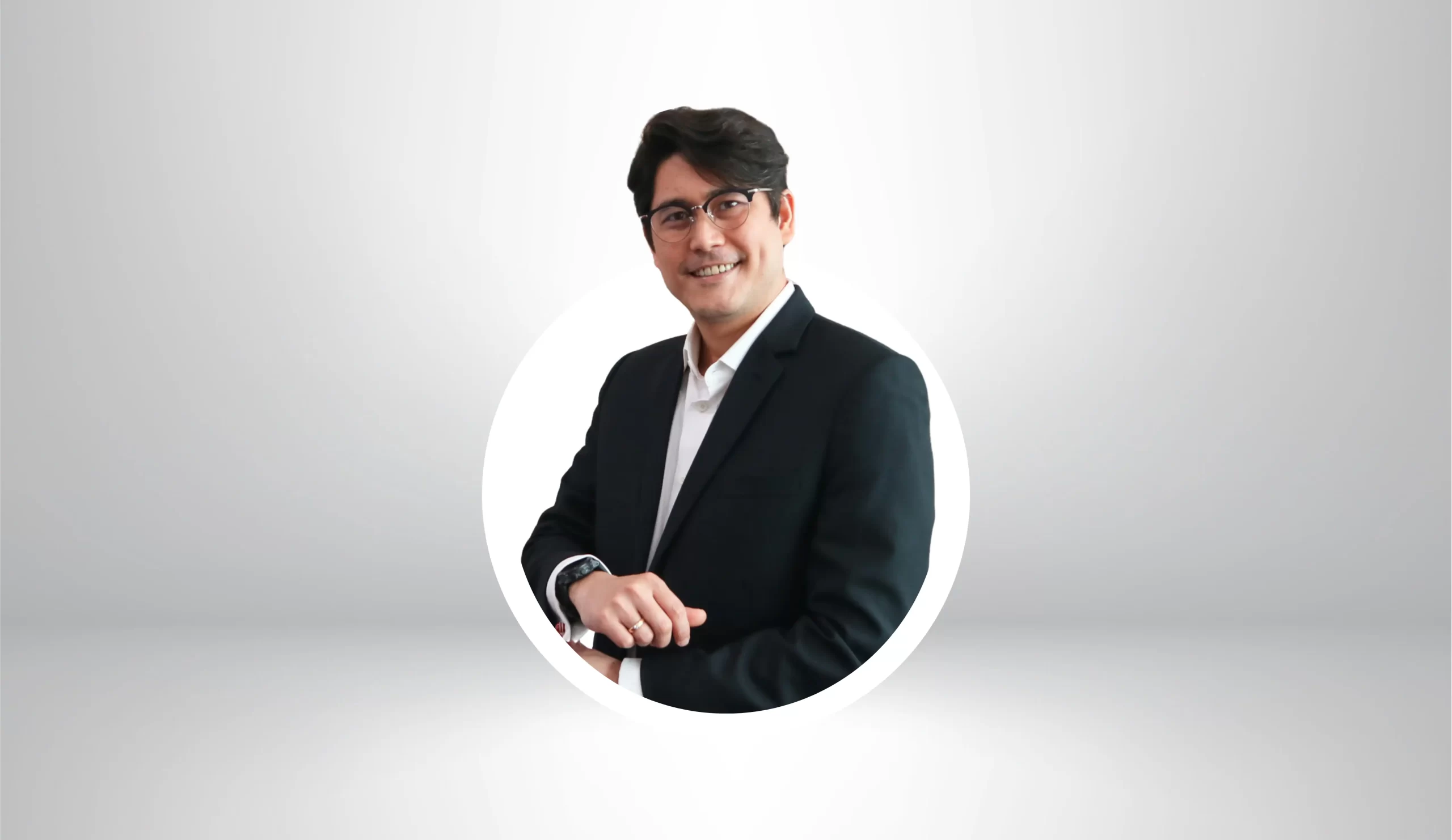 Dr. Eddy Marek Leks