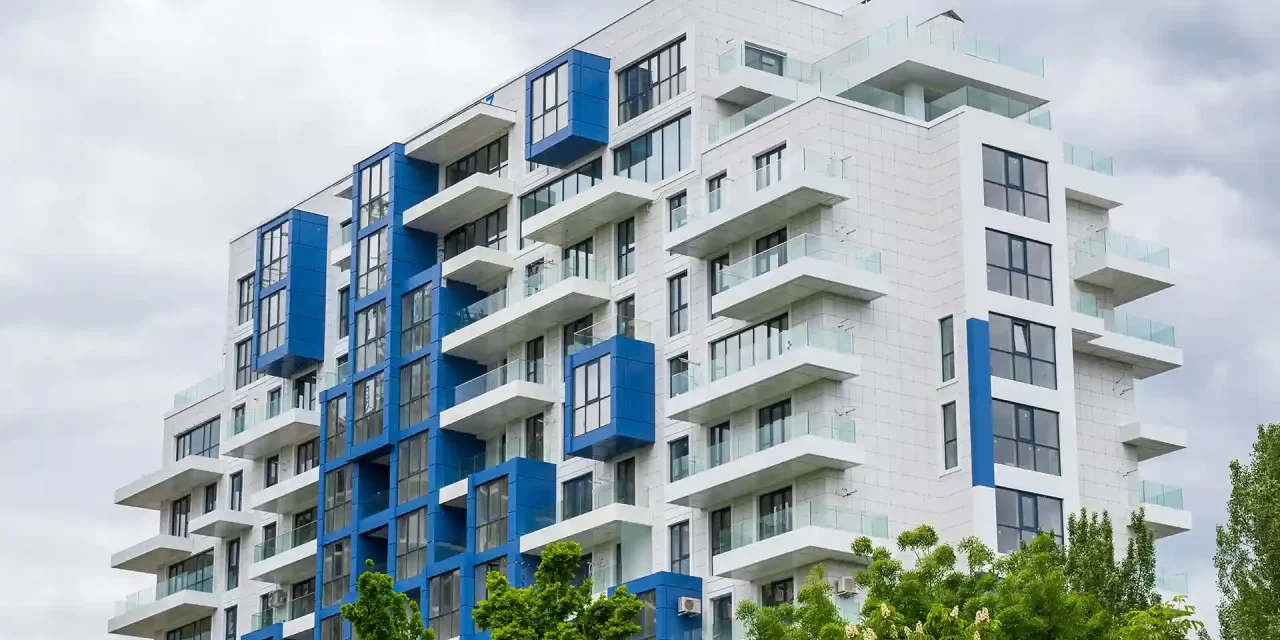 Guidance of Conditional Sale and Purchase Agreement of Condominium (Pedoman Pengikatan Jual Beli Satuan Rumah Susun) According to the Decree of State Minister for Public Housing Affairs Number 11/KPTS/1994